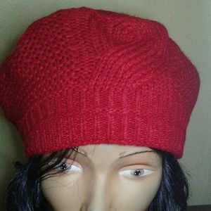 NWT Red Knitted Women's Beret
